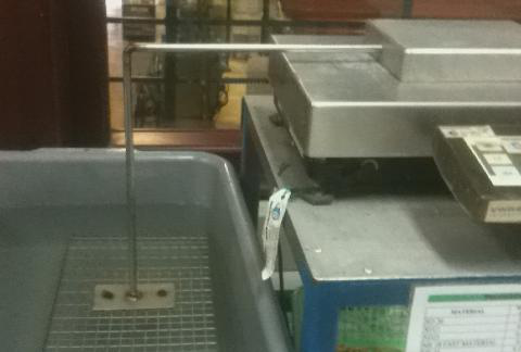 整個(gè)頭盔密度測(cè)試儀